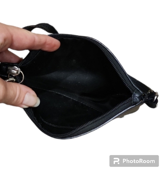 COACH 2 PIECE AUTH SIGNATURE PENELOPE  CROSSBODY TOTE W/ WRISTLET SET EUC - Picture 13 of 15